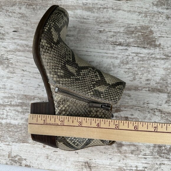 LUCKY BRAND Basel Ankle Boot Women's 6.5M Tobacco Snake Leather Boho Chic EUC - Picture 8 of 14